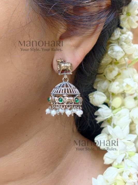 MN-ER-PDTJ-ISH-01_3 Ishani Pichwai dual tone jhumkas handcrafted oxidized earrings
