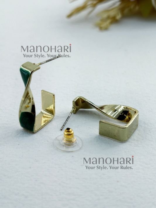 MN-ER-TGH-ARA-01_2 Aira twisted gold hoop earrings for women bold elegant statement jewellery