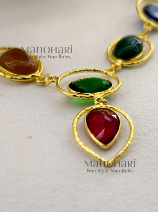 MN-NK-AGLN-AUR-01_2 Aurelia glossy luxe necklace set with matching earrings