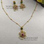 Meher classic charm pendant set with elegant matte gold detailing