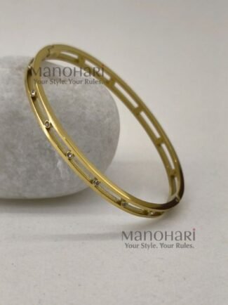 Ziya Charm Link Bracelet crafted in 18K gold-plated 316L stainless steel with a sleek open-cuff design