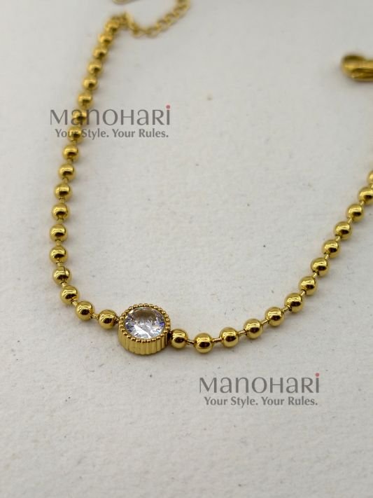 Aurelia EverShine Bracelet featuring a sleek gold-plated chain design crafted from premium anti-tarnish stainless steel with a polished luxury finish