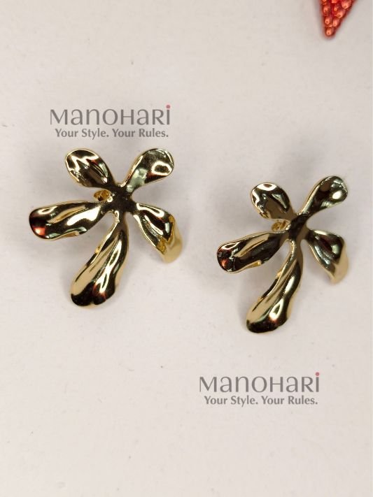 MN-ER-AOBS-AAR-01_1 Aarini orchid bloom studs crafted from premium 316L stainless steel featuring an elegant orchid-inspired floral design