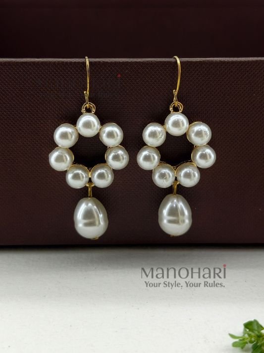 MN-ER-MPGE-MEH-01_1 Meher pearl grace earrings featuring delicate floral detailing and elegant pearl drop accents