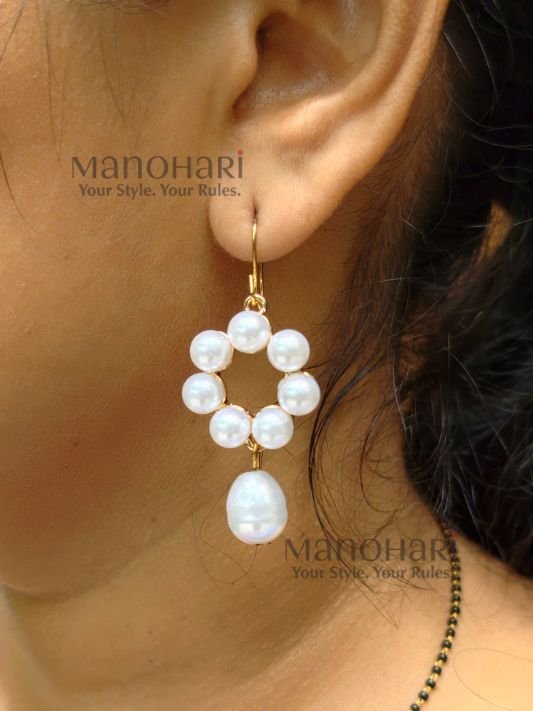 MN-ER-MPGE-MEH-01_3 Meher pearl grace earrings featuring delicate floral detailing and elegant pearl drop accents