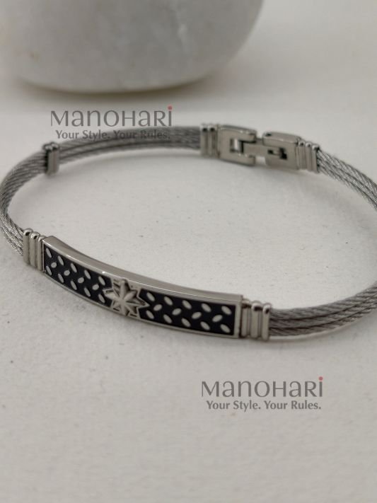MN-MB-RCLB-REY-01_3 Reyansh classic link bracelet for men crafted from premium stainless steel with a polished finish