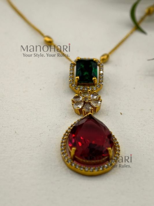 MN-PS-HRT-RHP-01_2 **Royal Heritage Pendant Set crafted from premium brass with a matte gold finish, featuring a 5 cm pendant, 21 cm chain, and matching earrings for women.**