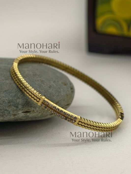 **Regalia Crown Bracelet crafted from premium 316L stainless steel with luxurious 18K gold plating, featuring a royal crown-inspired design with an anti-tarnish, waterproof, and hypoallergenic finish for women.**