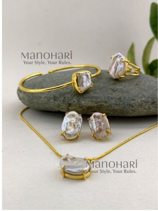 MN-CMB-PRL-BPG-01_2 Diya Baroque Pearl Grace jewellery combo set with pearl bangle, earrings, finger ring and pendant chain for women