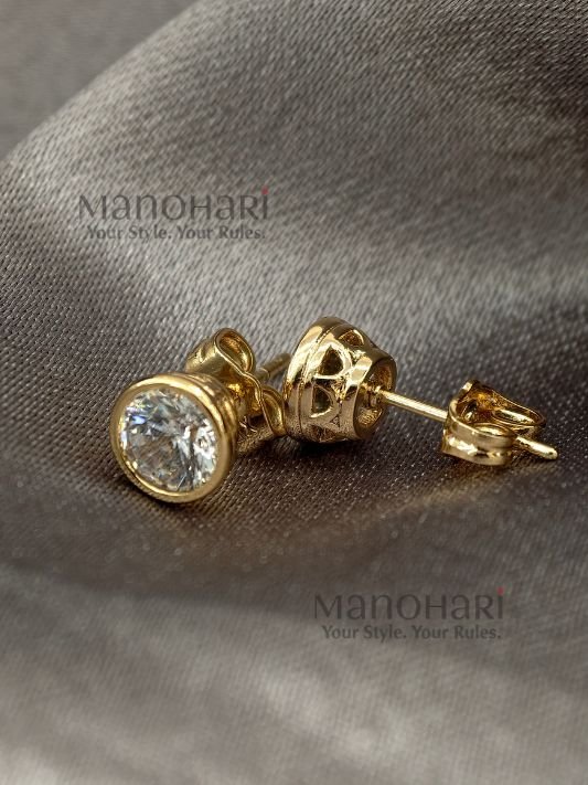 MN-ER-BPE-ISH-01_2 Ishira Bloom Petal floral earrings with 18K plating, 1 cm diameter and anti-tarnish finish for women