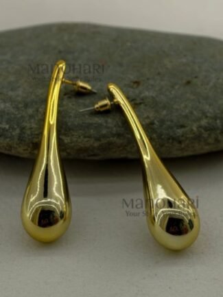 **Eliana Gloss Teardrop Earrings crafted from premium brass with a radiant high-gloss gold-tone finish, featuring a sleek 5.5 cm teardrop silhouette that adds timeless elegance and modern sophistication to every outfit.**