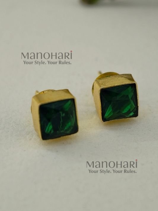 MN-ER-STU-ELA-01_4 Elara Modern Square Luxe stud earrings with glass stone detailing and brass base