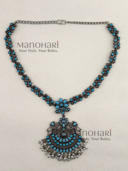 MN-NK-VIN-NIV-01_2 Nivara Vintage Heritage Elegance oxidised necklace with aqua blue accents and 20 cm length