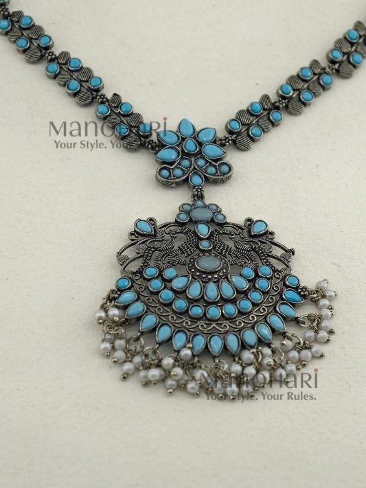 MN-NK-VIN-NIV-01_3 Nivara Vintage Heritage Elegance oxidised necklace with aqua blue accents and 20 cm length