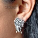 Elara Nature’s Grace 2.5 cm oxidised silver vintage earrings with nature-inspired design